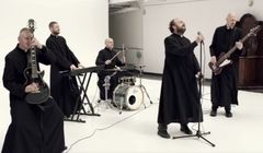 TVP odwołuje występ Dr Misio na festiwalu w Opolu z powodu antyklerykalnego teledysku (wideo)