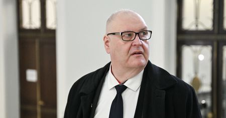 Święczkowski nie dopuści do orzekania? "Nie są sędziami TK"