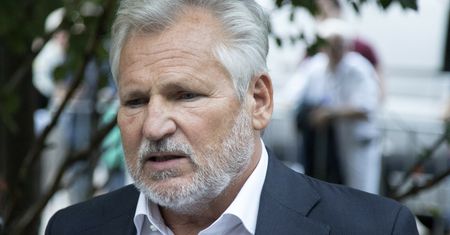 Andrzej Duda otrzymał cios. Aleksander Kwaśniewski uderzył w prezydenta