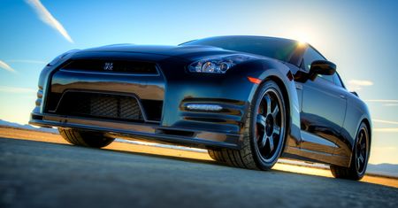 Nissan GT-R Nismo - dwie sekundy do setki?