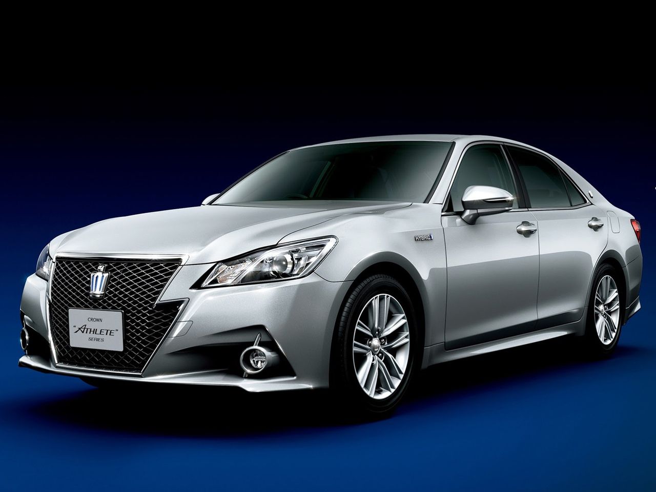 2013 Toyota Crown Athlete