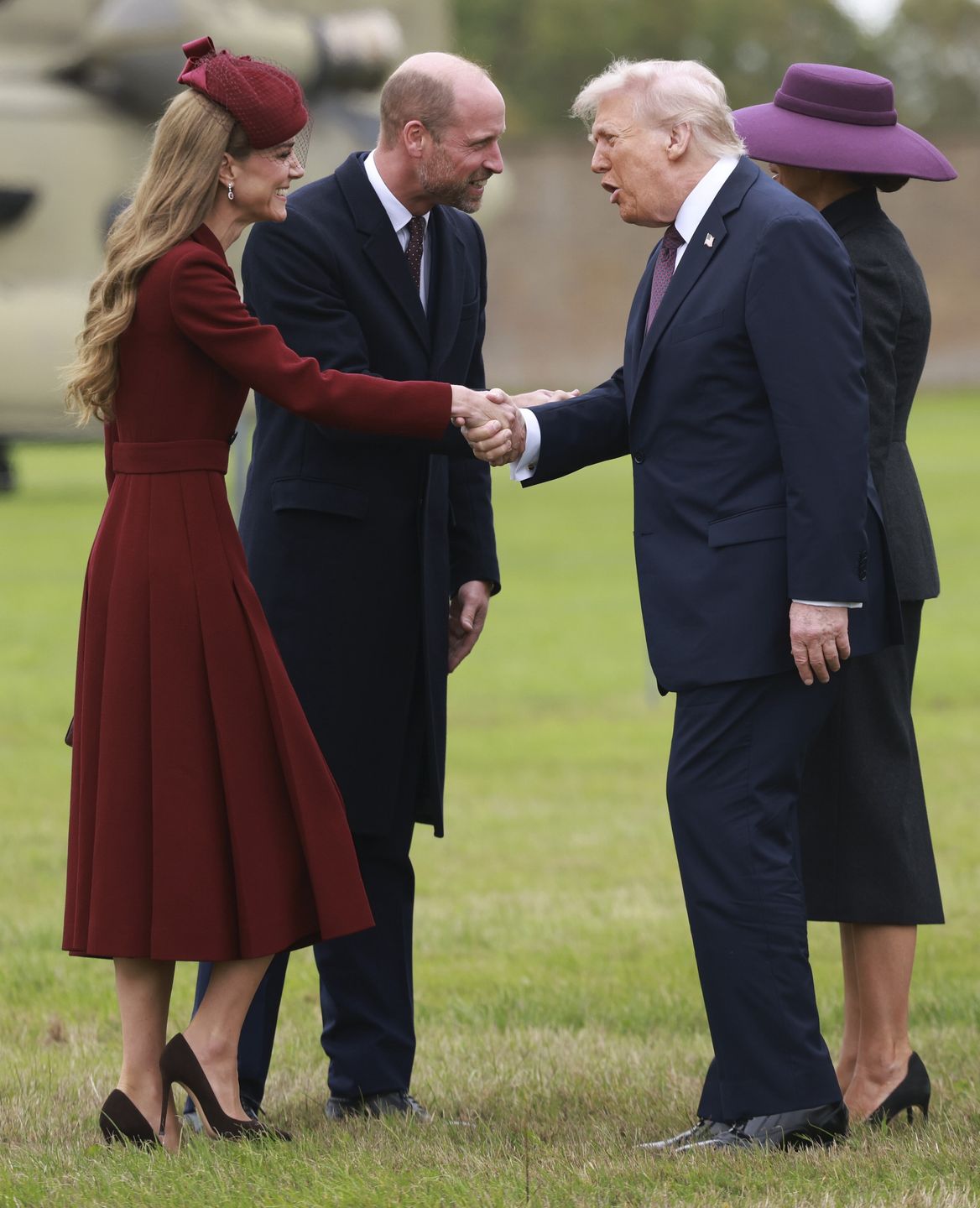 Royalsi witają Trumpów w Wielkiej Brytanii