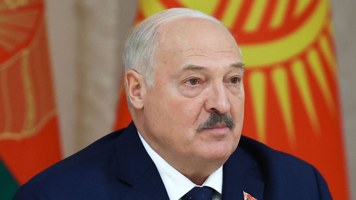 Supreme Eurasian Economic Council within the framework of the Eurasian Economic Union summit in Minsk
epa12200507 Belarusian President Alexander Lukashenko attends a meeting of the Supreme Eurasian Economic Council within the framework of the Eurasian Economic Union summit in Minsk, Belarus, 27 June 2025.  EPA/ALEXANDER KAZAKOV / SPUTNIK / KREMLIN POOL 
Dostawca: PAP/EPA.
ALEXANDER KAZAKOV / SPUTNIK / KREMLIN POOL
summit