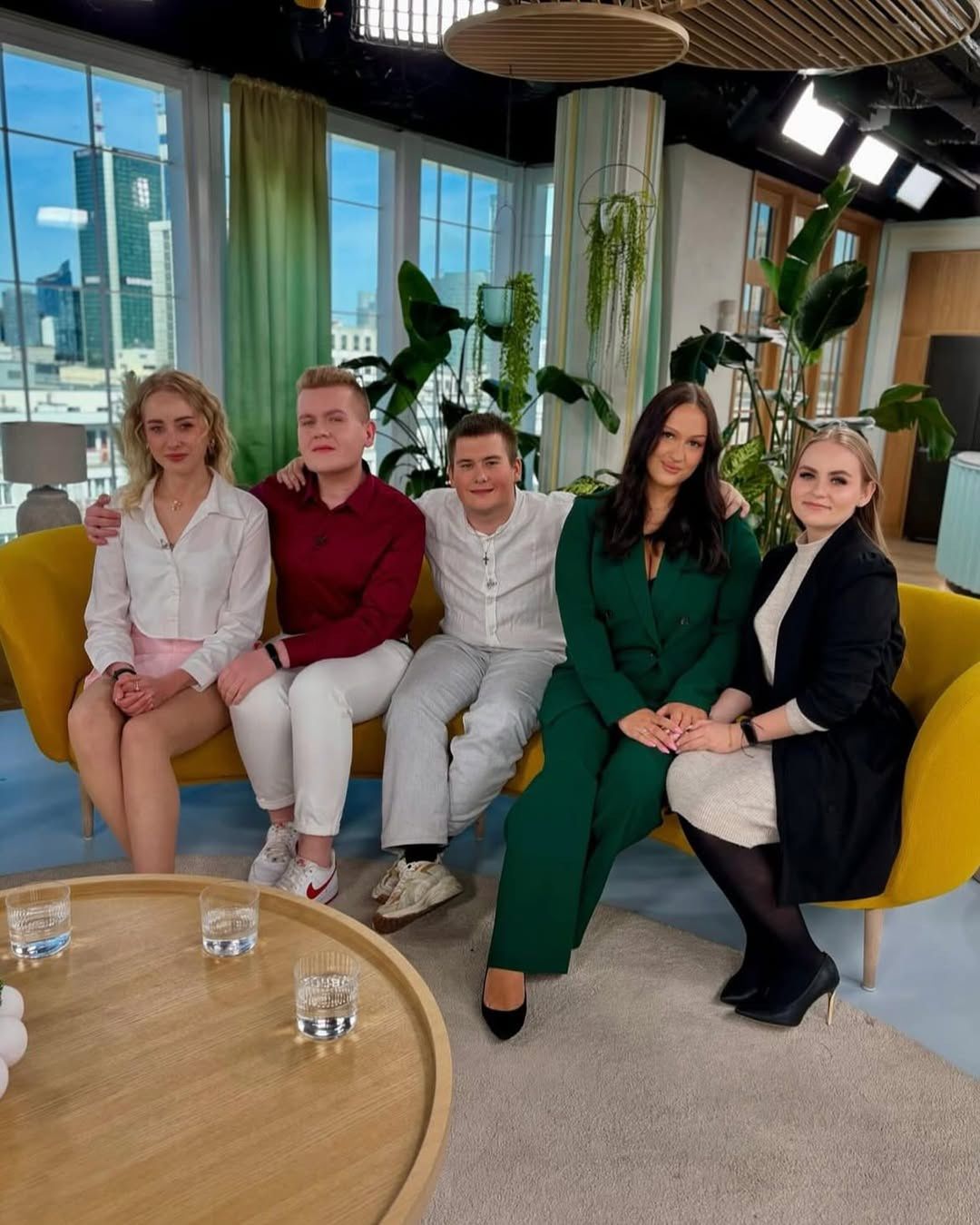 Uczestnicy programu "Kanapowcy"