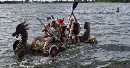 Aktywny weekend w Kikole. Mieszkańcy znów popłyną na byle czym