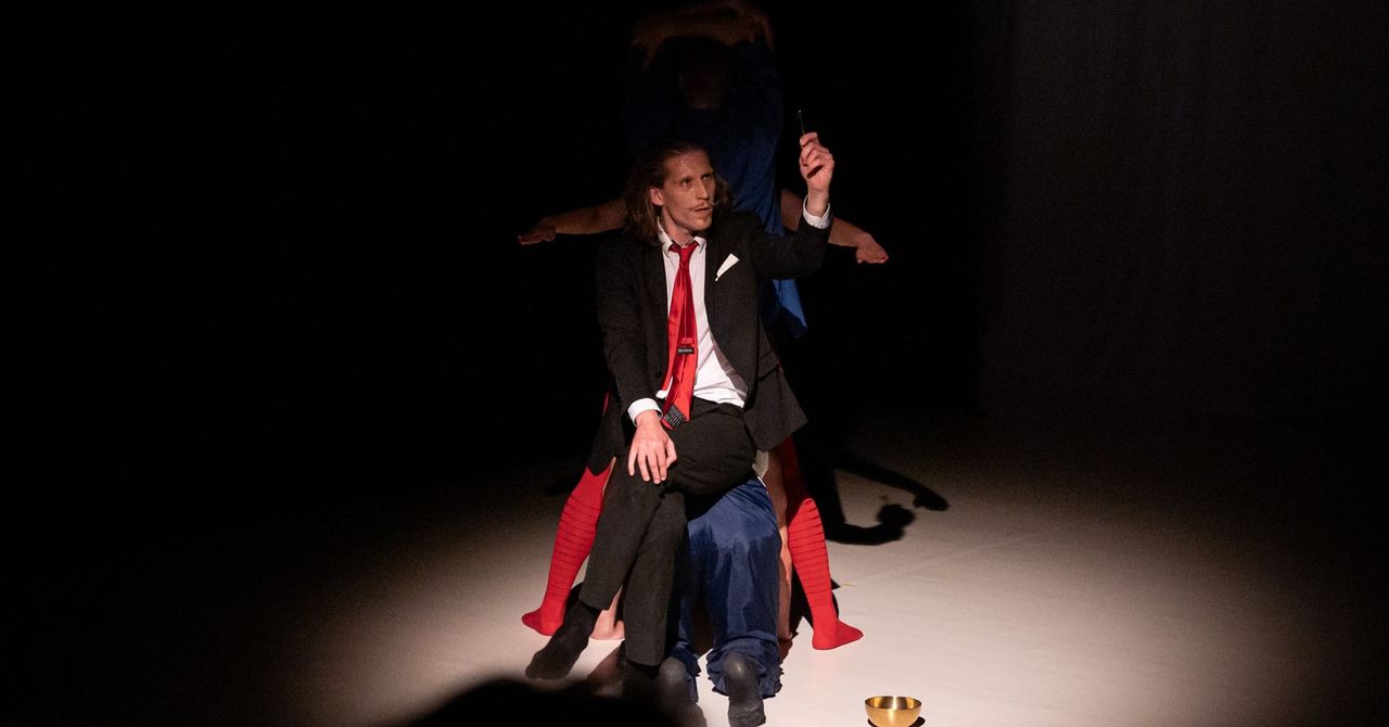Próbowali wytańczyć najsłynniejsze artystyczne wąsy świata. I... udało się! "Salvador Delulu" to kawał dobrego teatru tańca i performance'u