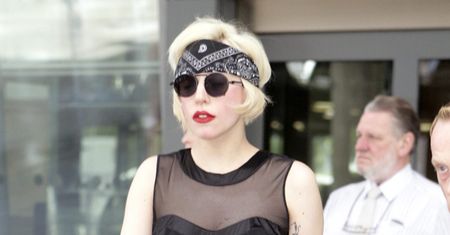 "Lady Gaga głodzi siebie i swoich tancerzy!"