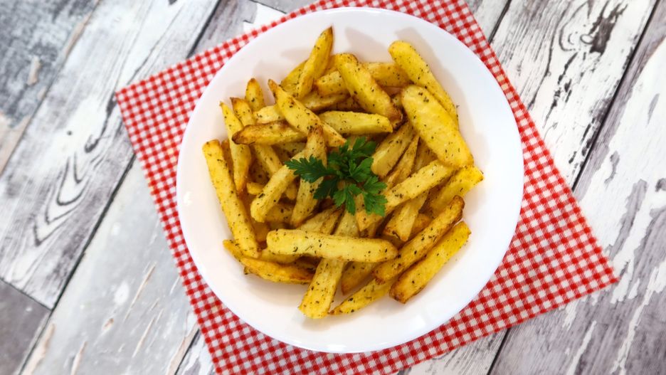 Frytki z air fryer. Fot.: smakowitedania.com