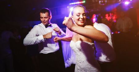 Przypadkiem usłyszała słowa brata. Rozpłakała się na weselu