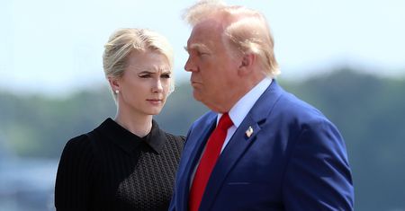 Kim jest Natalie Harp? O asystentce Trumpa mówi cały świat