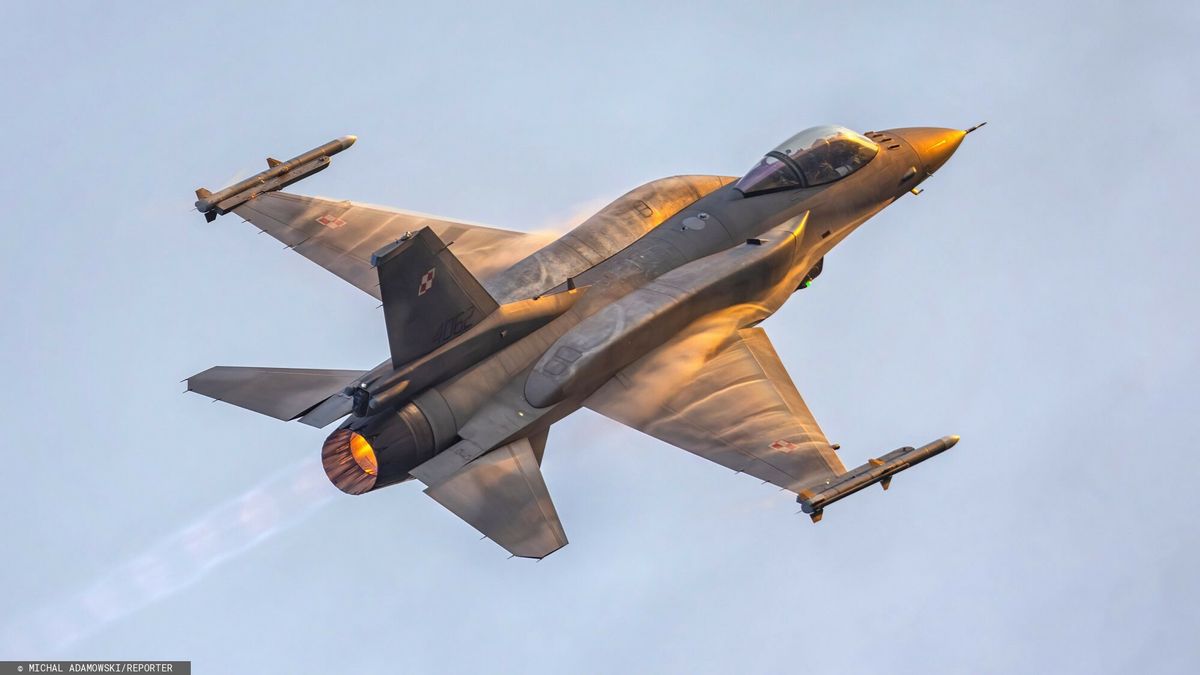 "Samolot F-16 był w Ukrainie". Trwają szkolenia
