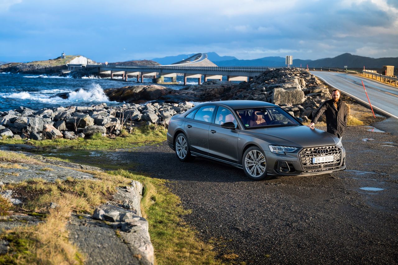 Audi A8 60 TFSI (2021) i autor tekstu