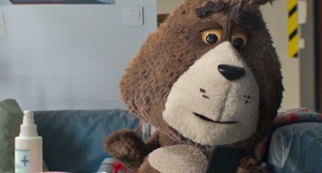 „Sieć w domu i bajeruj do woli” w kampanii Plush na kartę (wideo)