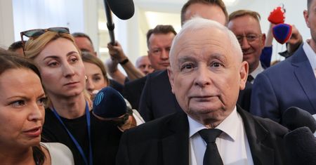 Kaczyński: Politycy PiS nie mogą zeznawać przed komisją ds. Pegasusa