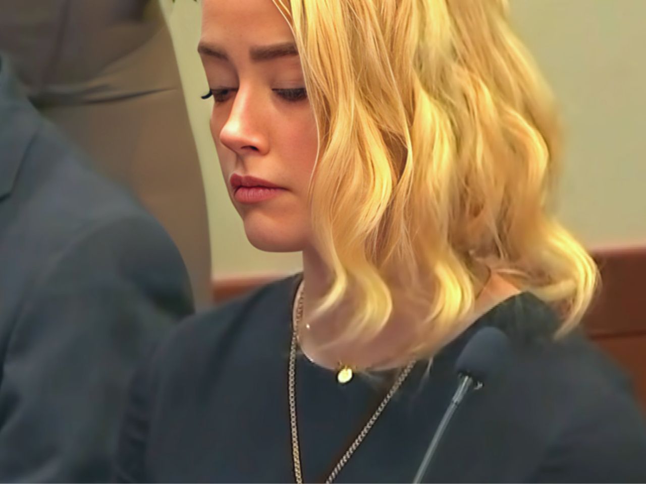 Amber Heard została uznana za winną zniesławienia Johnny'ego Deppa 