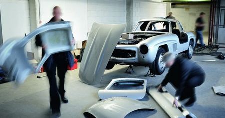 Mercedes-Benz, nielegalne repliki 300 SL, proces sądowy i destrukcja