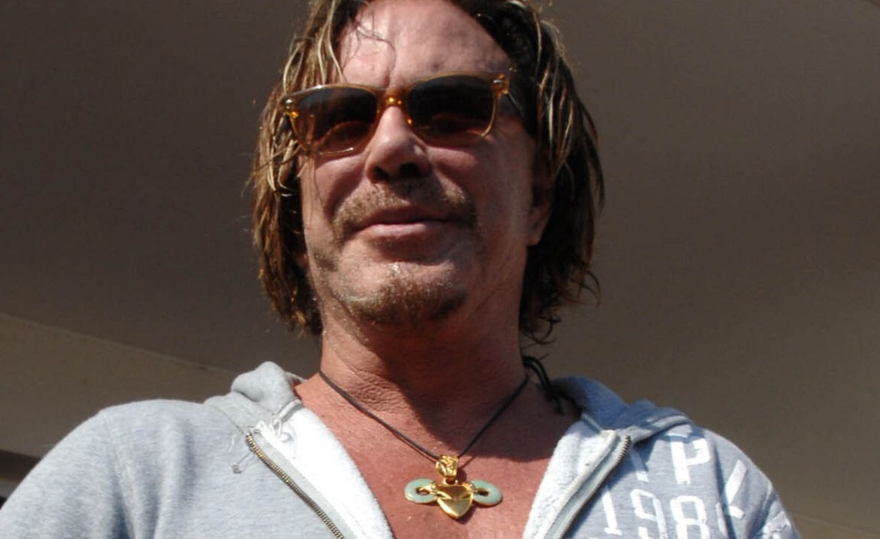 "Okrutne upokorzenie". Chce zwrócić zebrane 100 tys. dolarów