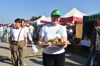 Chleb z Sadek, musztarda z Kcyni. Jury konkursu: Nasze Kulinarne Dziedzictwo - Smaki Regionów doceniło swojskie smaki
