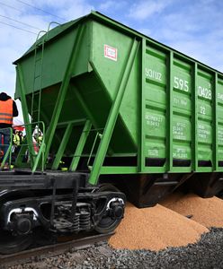 Rolnicy wysypali zboże na granicy. Ambasador Ukrainy stanowczo reaguje