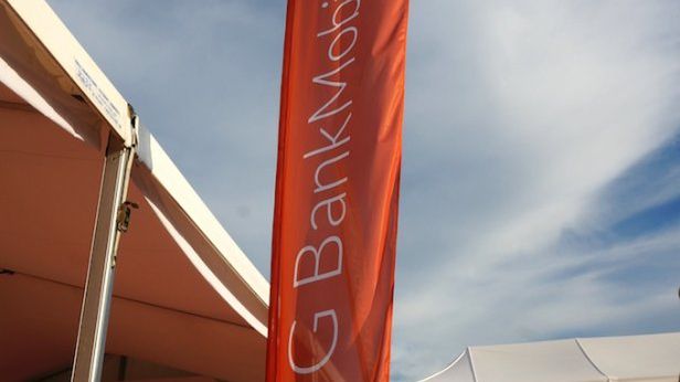 Przelew przy 250 km/h z ING BankMobile HD 1