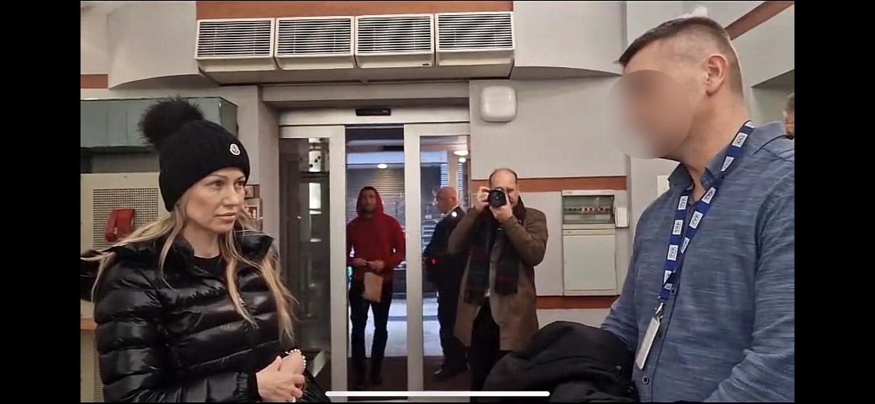 Magdalena Ogórek miała problemy z wejściem do siedziby TVP