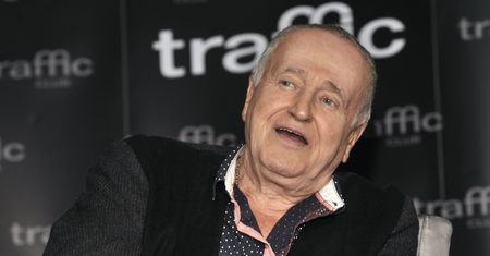 Jan Nowicki jest wściekły. Boi się agonii. "Wku*wia mnie, że będę cierpiał"
