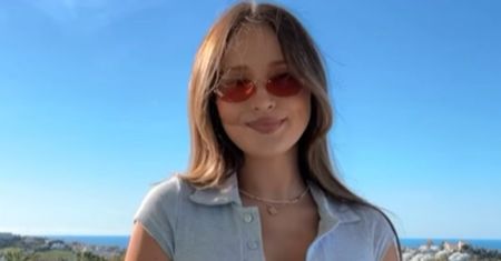 Marina eksponuje ciążowy brzuch w OBCISŁYM BODY. "Chcecie mnie tutaj częściej?" (ZDJĘCIA)