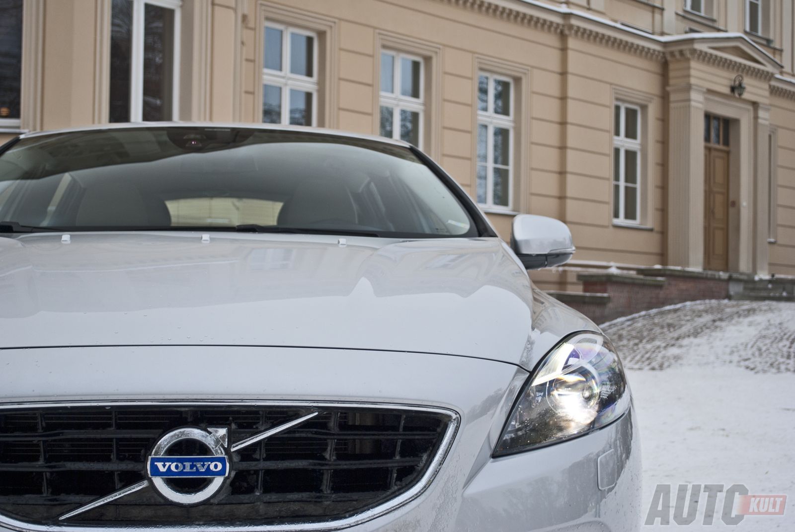 Volvo V40