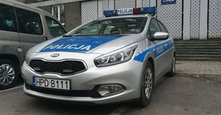 Al. Spółdzielczości Pracy: Rozsypane wysłodki powodem zablokowania jezdni