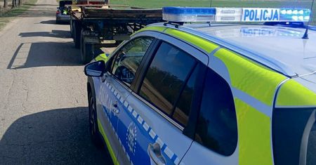 3 promile za kierownicą ciągnika i dożywotni zakaz! 43-latek z Piskiego w rękach policji