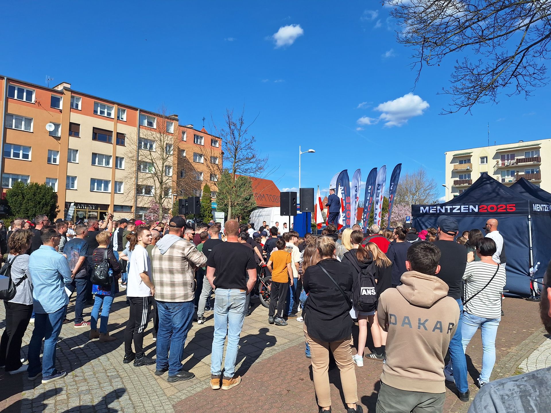 Na wiecu zdecydowanie więcej było mężczyzn niż kobiet