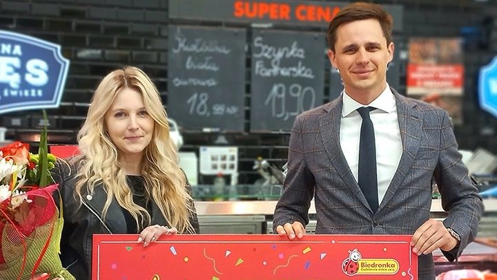 Pani Małgorzata z Lublina wygrała w loterii "Wygraj mieszkanie z Biedronką"