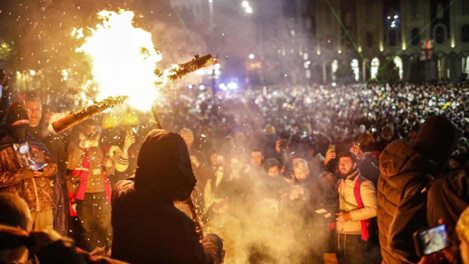 Protest przed parlamentem