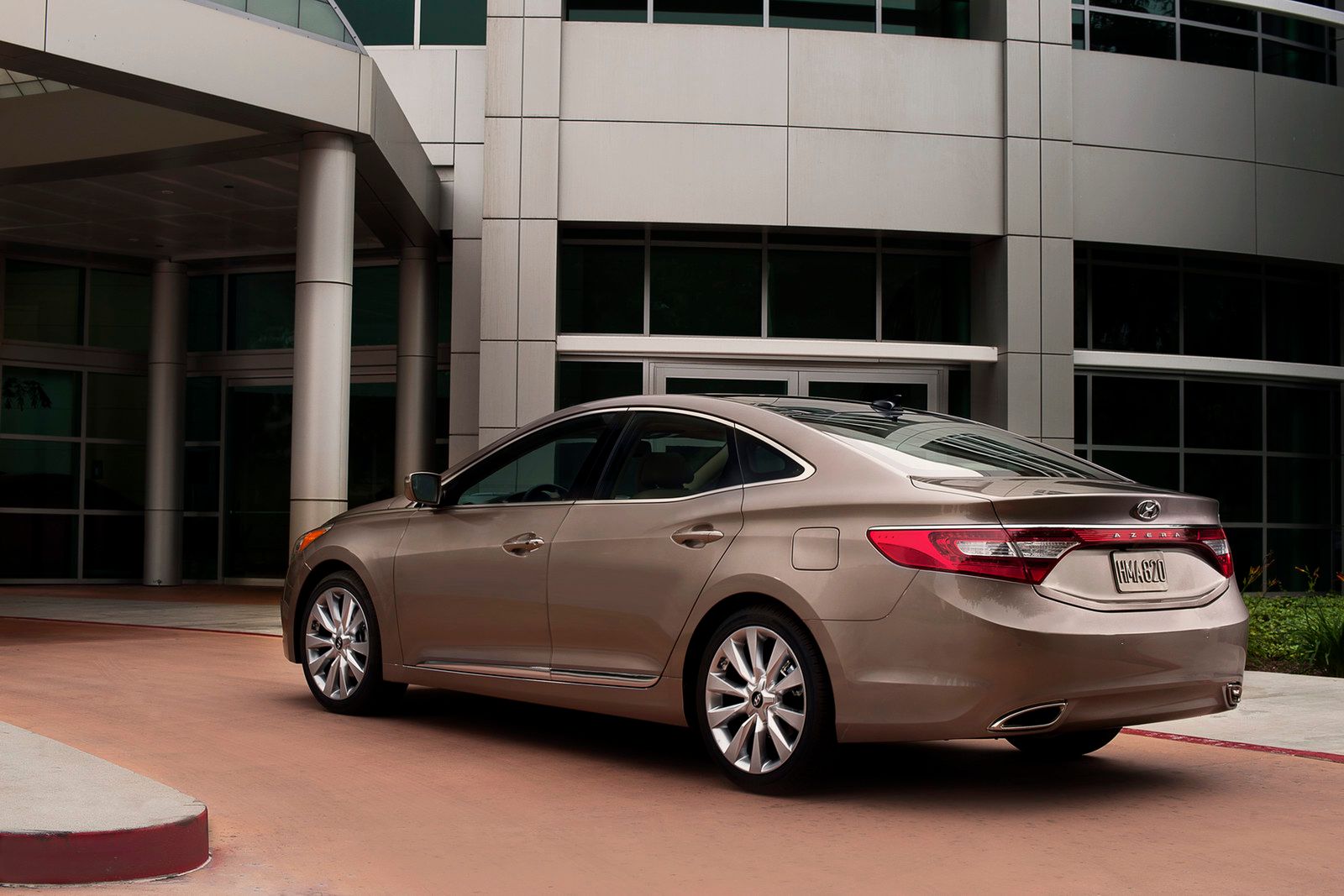 Hyundai Azera (2012)
