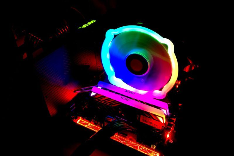 Thermaltake UX200 ARGB