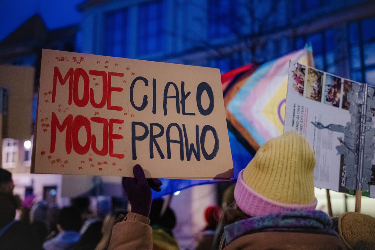 Jedna z manifestacji po zaostrzeniu prawa aborcyjnego w Polsce