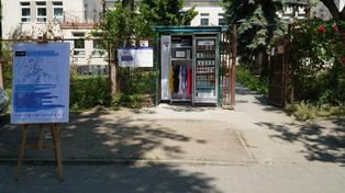 W Łodzi stanęła kolejna społeczna lodówka, która ma wesprzeć potrzebujących