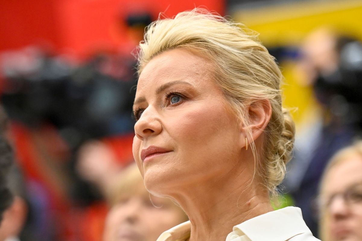 Stylizacja Małgorzaty Kożuchowskiej na spotkanie z prezydentem