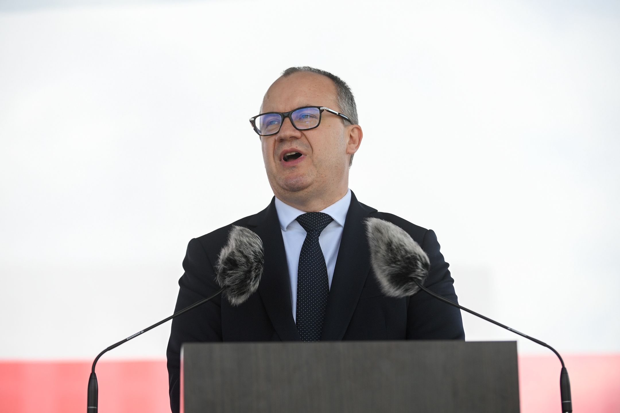 Adam Bodnar
Marcin Obara
centralne, obchody, obchody obchod�w, plac, plac Pi�sudskiego, placu Pi�sudskiego, s�u�ba, s�u�ba wi�zienna, s�u�by wi�ziennej, SW, wi�zienna