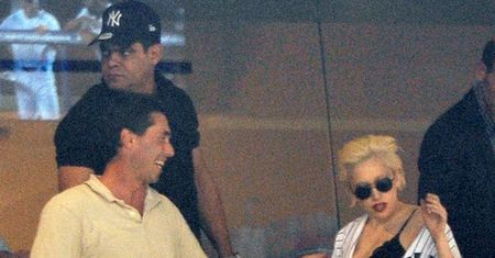 Lady Gaga wyrzucona ze stadionu! (PRZEZ STRÓJ!)