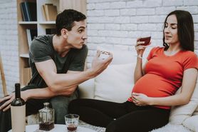 Picie alkoholu w ciąży może wywołać alkoholowy zespół płodowy