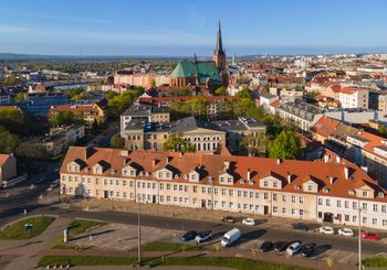 Piękny Szczecin zwiedzany z perspektywy historycznego tramwaju. Wsiądź w linię "0" !
