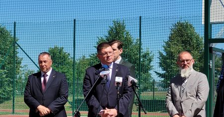 Rzymkowski odniósł się do słów o 11 tys. zł pensji. "Padłem ofiarą manipulacji"