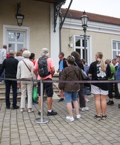 Absolutny hit. Częściej oprowadzają turystów po angielsku niż po polsku