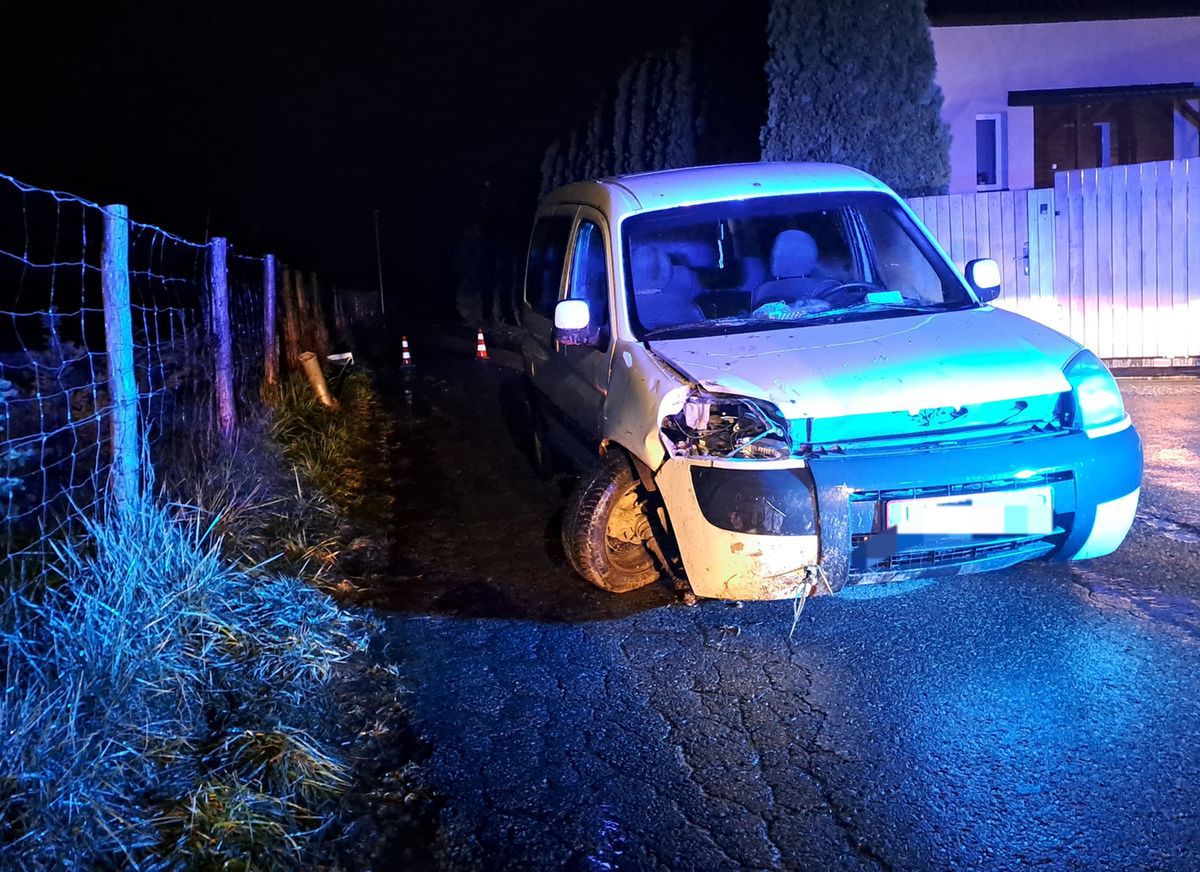 Kurów: Pijana 35-latka z zakazem prowadzenia uderzyła w latarnię