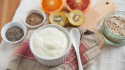 Takich jogurtów nie wybieraj. Ten składnik jest szczególnie niewskazany