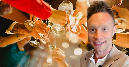 Michał Wrzosek ostrzega: najgorszy alkohol na sylwestra. Kac nie da ci żyć