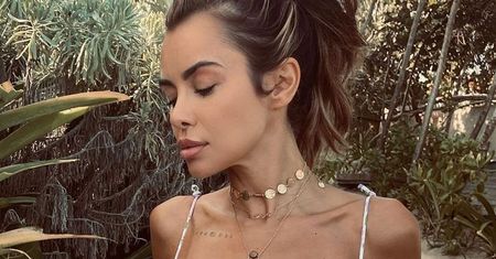 Natalia Siwiec pozuje w bikini. To nie imponujacy dekolt przykuł uwagę fanów