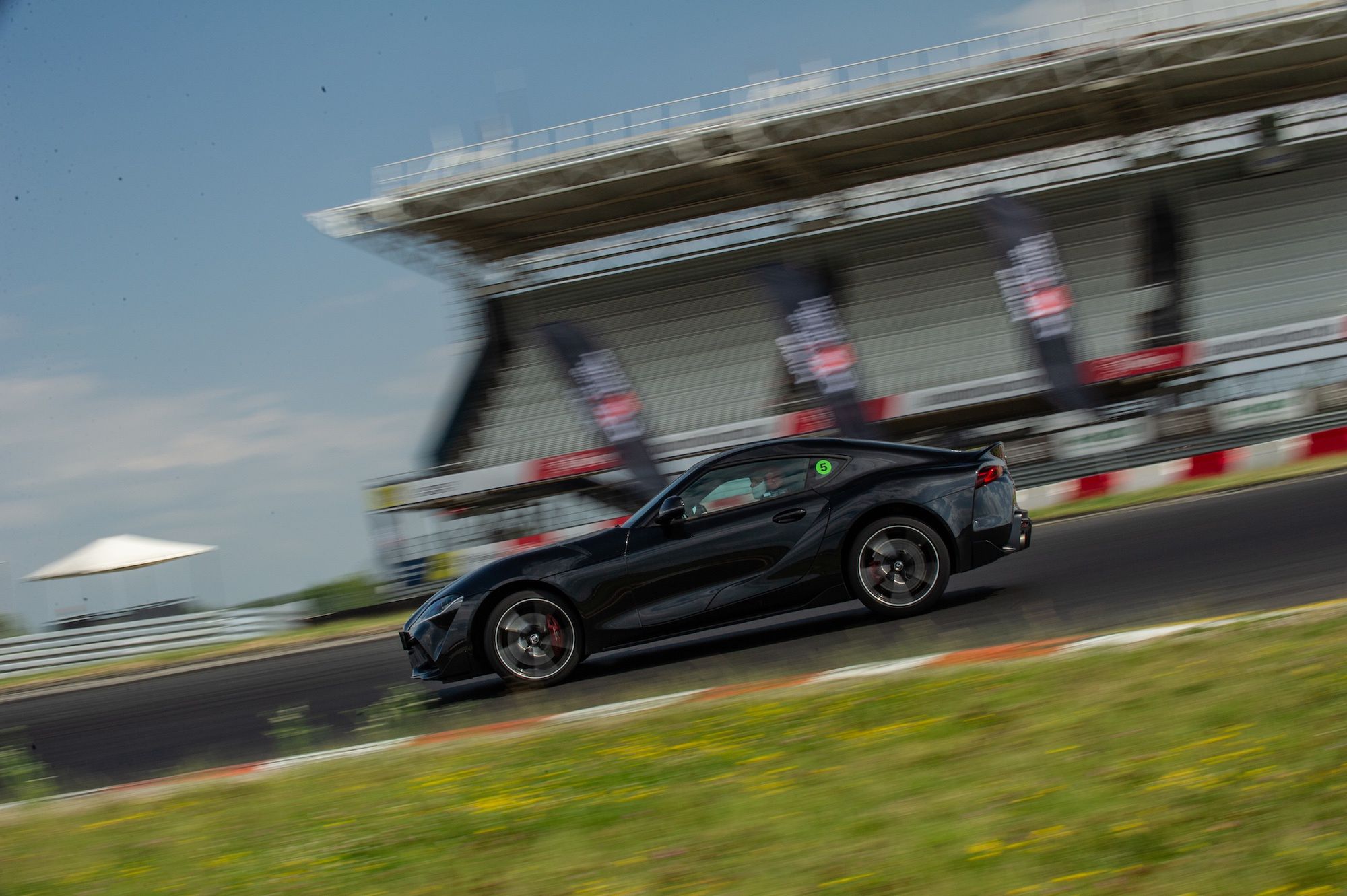 Toyoty GR na torze Słomczyn
