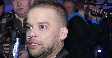 Piróg: "Nie szanuję Kaczyńskiego! ŻERUJE NA ŚMIERCI BRATA!"